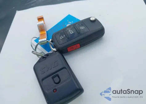 2016 Volkswagen Jetta 2.0T Gli Se z USA, uszkodzony, nr VIN 3VW4T7AJ2GM294255